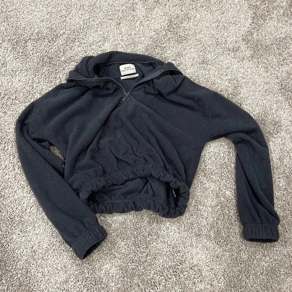 urban outfitters cropped 1/4 zip